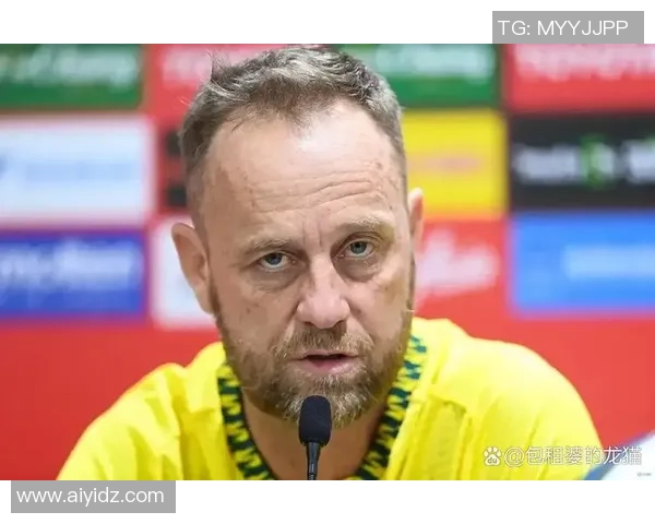 老年痴呆症困扰下的足球传奇人物回忆与挑战